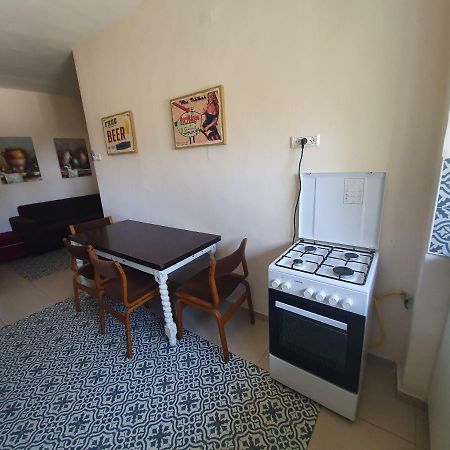 3 stairs only to a cozy flat on favorite Hillel st Apartment Haifa Exterior foto