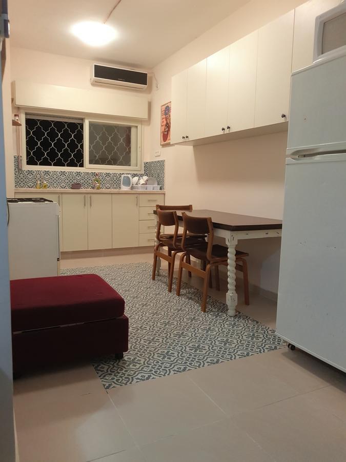 3 stairs only to a cozy flat on favorite Hillel st Apartment Haifa Exterior foto