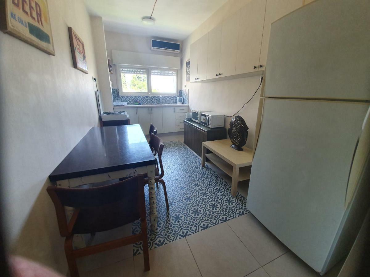 3 stairs only to a cozy flat on favorite Hillel st Apartment Haifa Exterior foto