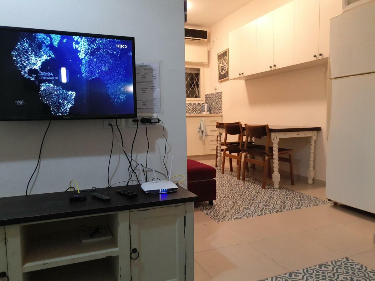 3 stairs only to a cozy flat on favorite Hillel st Apartment Haifa Exterior foto
